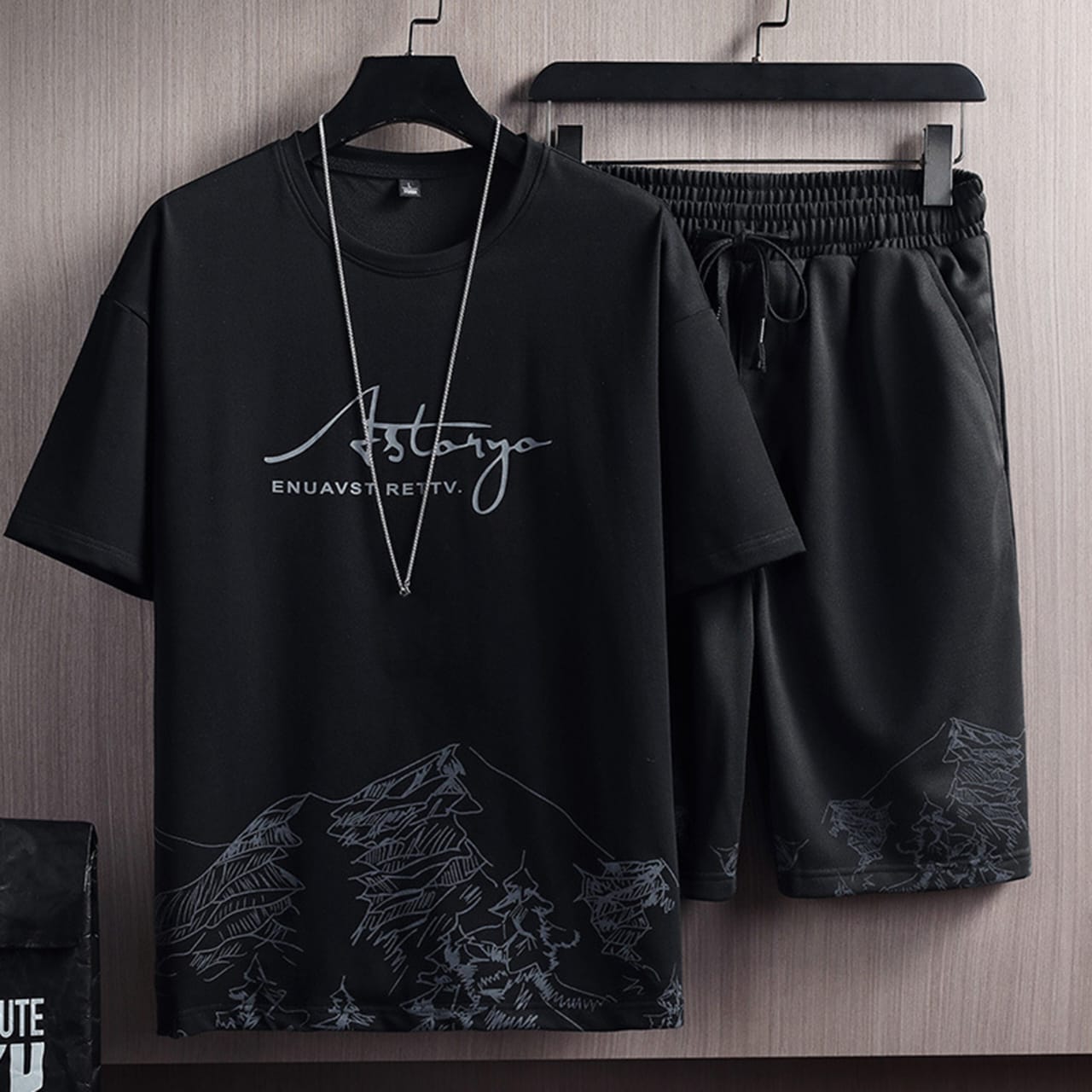 Summer Men's Mountain Digital Printed White Short Tracksuit